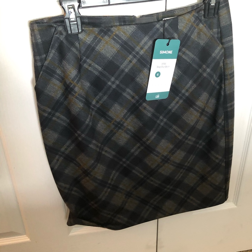 Step out skirt